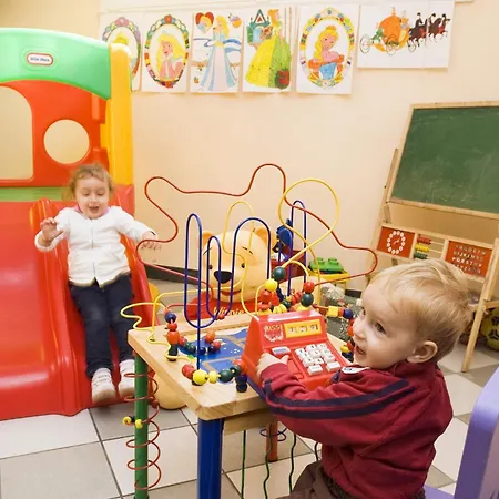 莫纳罗二世住宿 公寓式酒店 洛阿诺