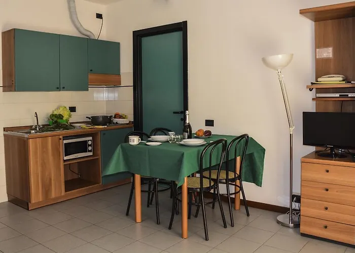 Il Monello Lägenhetshotell Loano