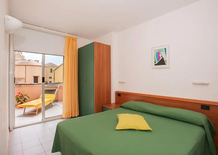 Apart Otel Il Monello 3*
